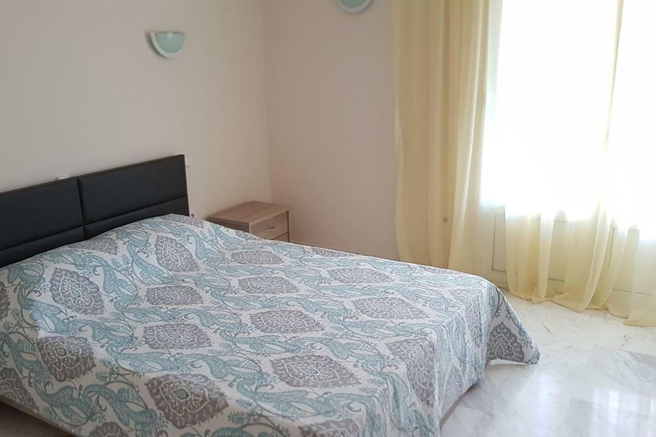 Galini Apartment Loutráki Exteriér fotografie